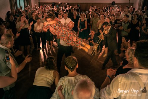 Limoges'Hop #5

Partage libre à des fins non promotionnelles ou commerciales, en créditant l'auteur (@lightexmachina).

© Alexandre - LIGHT EX MACHINA 2023, tous droits réservés.